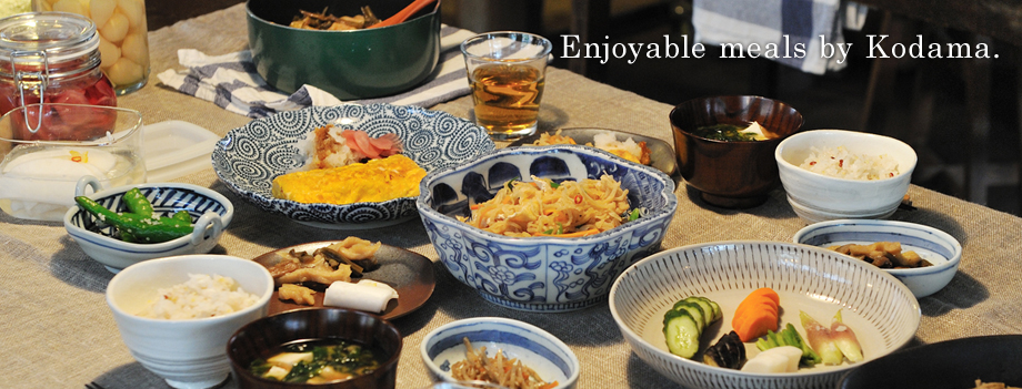 What we eat every day enriches our lives and makes us healthy.  Kodama Foods Co., Ltd.